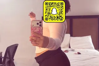 miss pretty ass 🍒😩 - 23 - Image 2