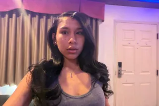 sexy and sweet come see me 💋 - Image 1